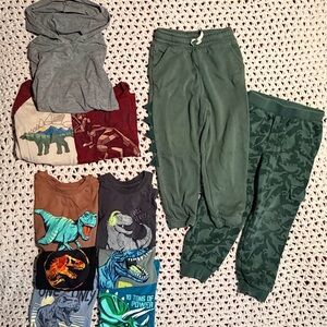Kids Clothes Bundle size 5